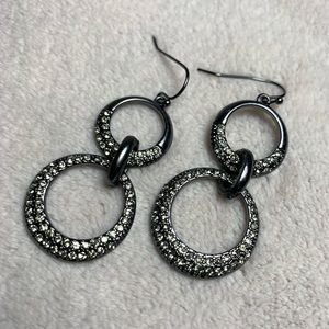 Dangle earrings